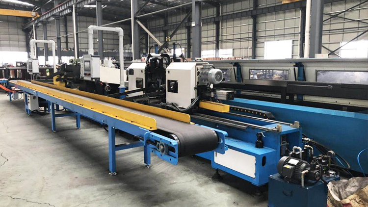 灵动全自动辊筒生产设备