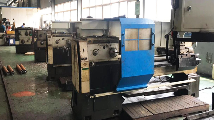 灵动物流-数控车床